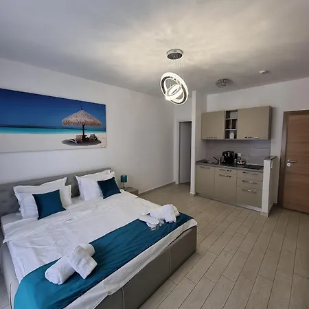 Studio De Silva * Mamaia